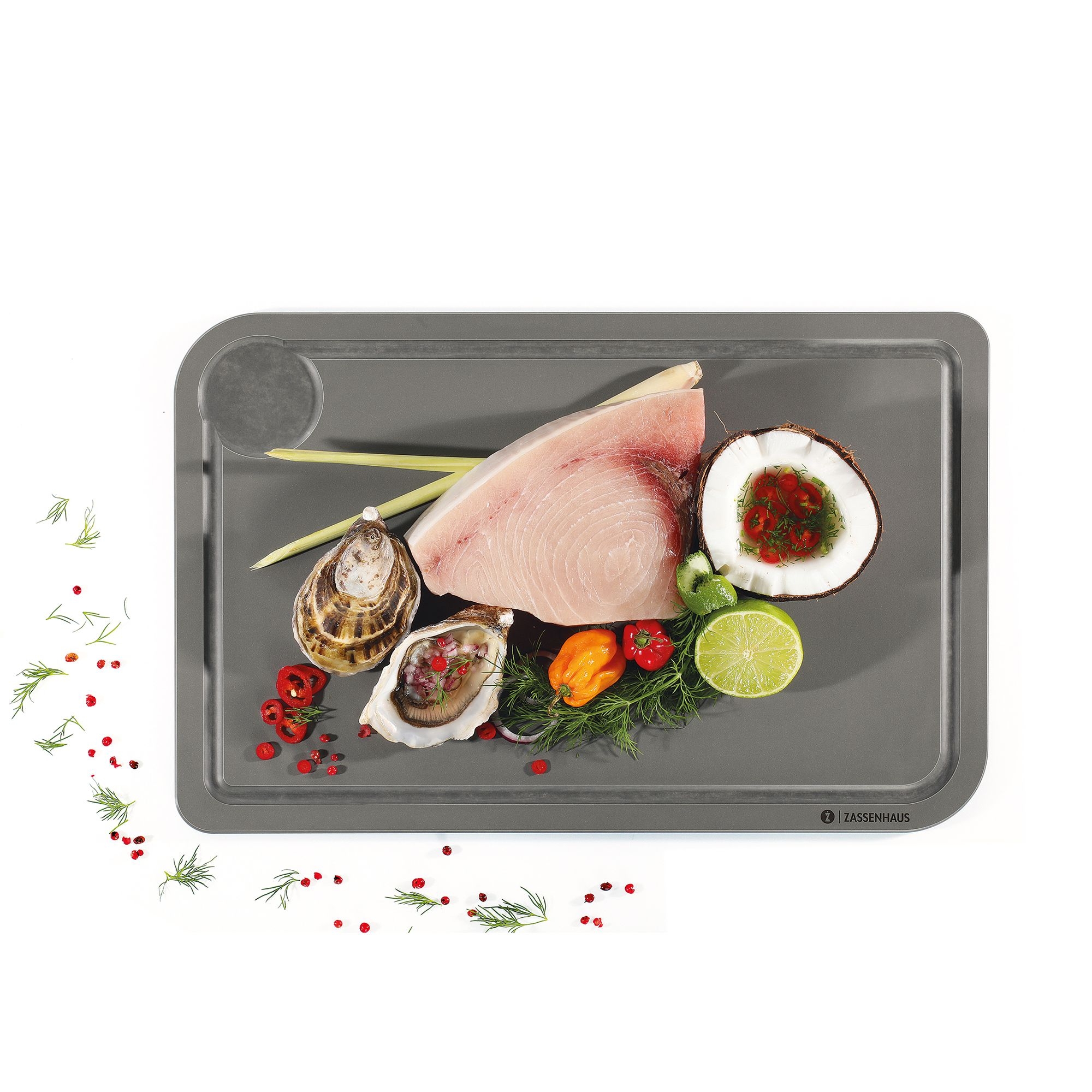 Grey Zassenhaus COMFORT XPLUS cutting board with ingredients