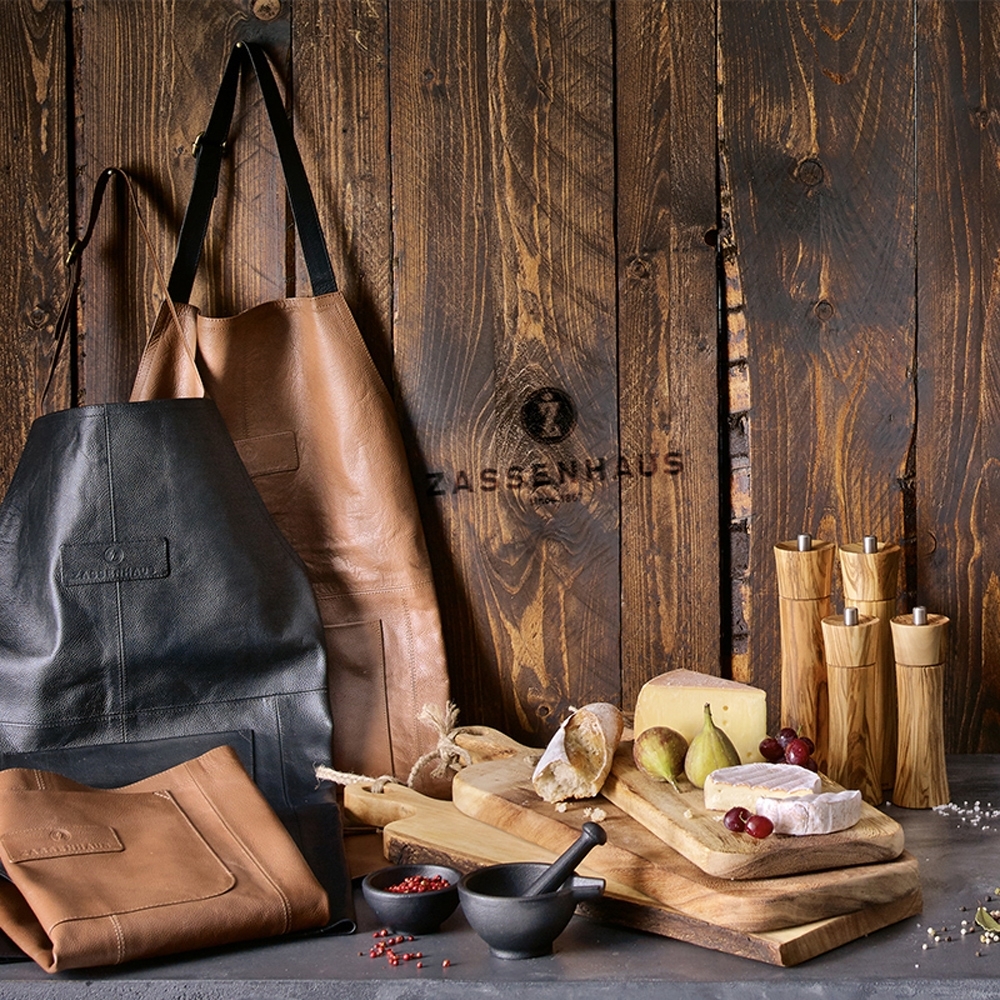 Zassenhaus - Handle Serving Board Acacia